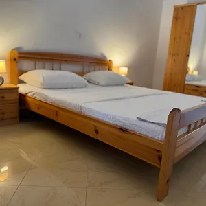 https://apartments-bernarda-2.hotelinzadar.com
