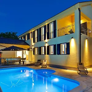 https://villa-lorena-zaton-zadar.hotelinzadar.com